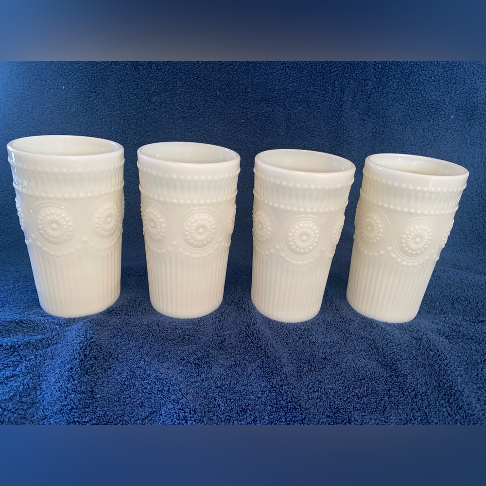 Set Of 4 Rare Retired Pioneer Woman Adeline 16 oz
Iced Tea Tumblers